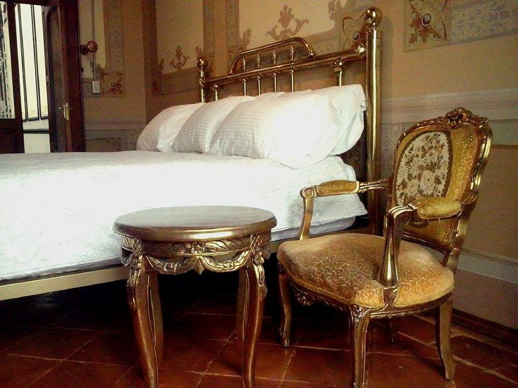 Leonora Hostal Puebla Værelse billede