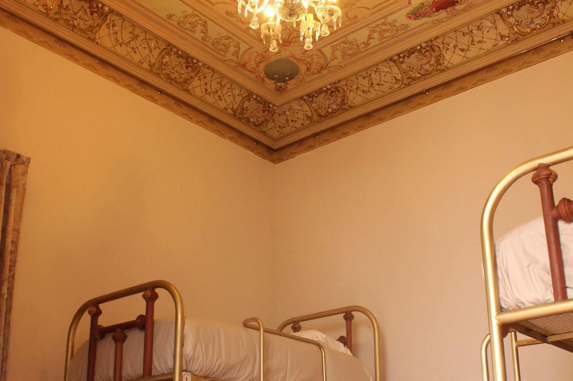 Leonora Hostal Puebla Eksteriør billede
